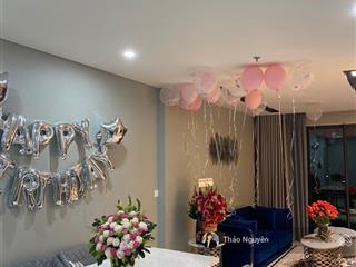 Chính chủ cho thuê 2pn+đa năng full nội thất cao cấp chờ khách dễ thương view bitexco tại hà đô q10