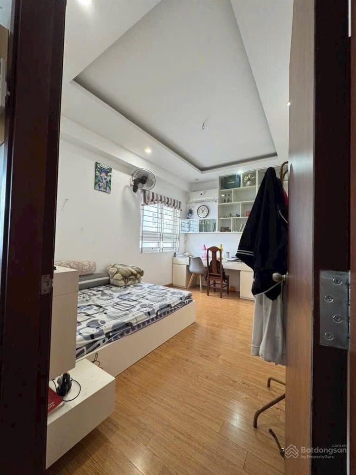 Bán căn hộ 92m2 chung cư lilama 52 lĩnh nam  hoàng mai