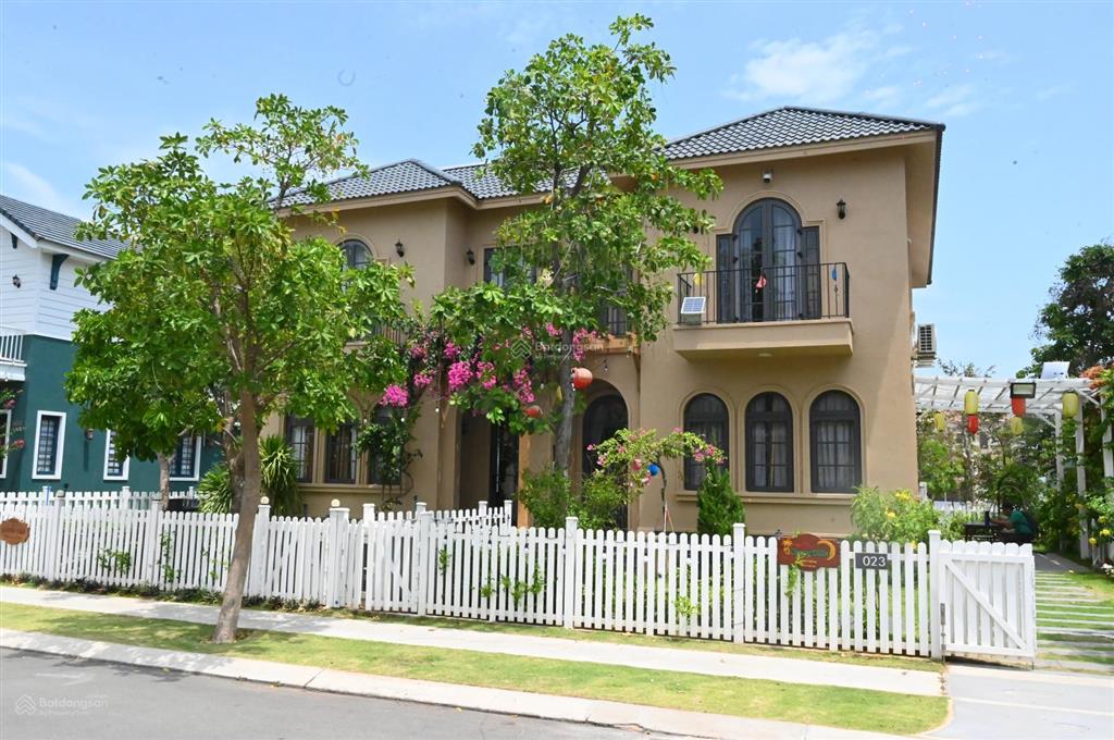 Hiếm có 1 căn song lập 200m2 ngay khu florida 3.3 đã nhận nhà 5 tỷ (25 triệu/m2)