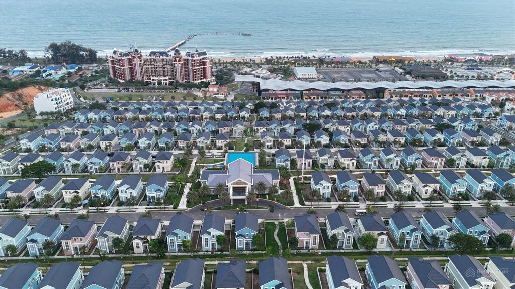 Hiếm có 1 căn song lập 200m2 ngay khu florida 3.3 đã nhận nhà 5 tỷ (25 triệu/m2)