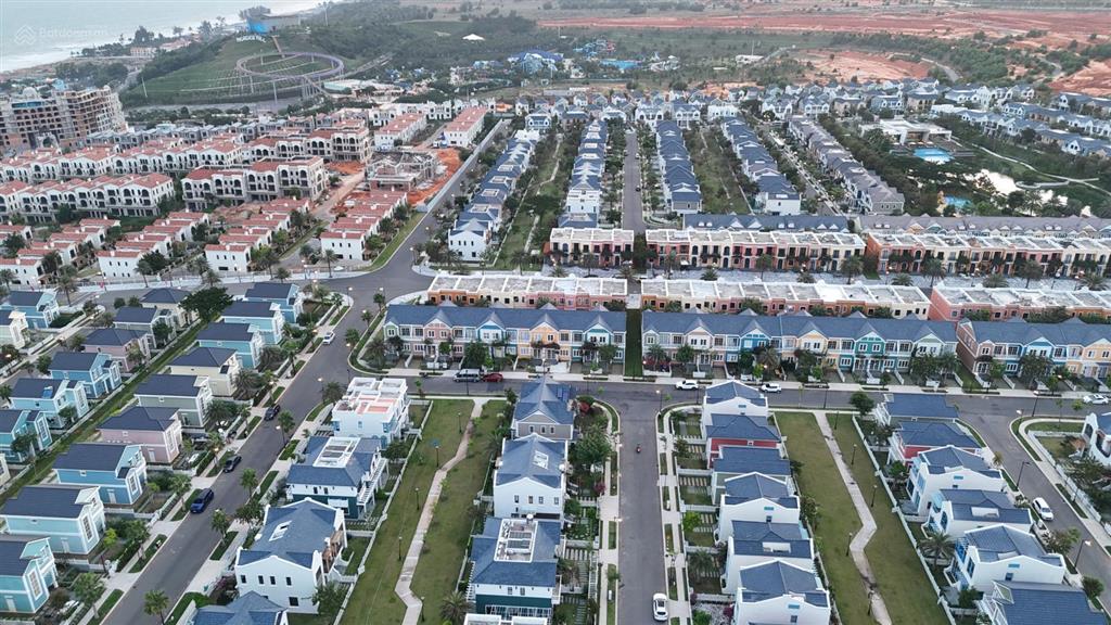 Hiếm có 1 căn song lập 200m2 ngay khu florida 3.3 đã nhận nhà 5 tỷ (25 triệu/m2)