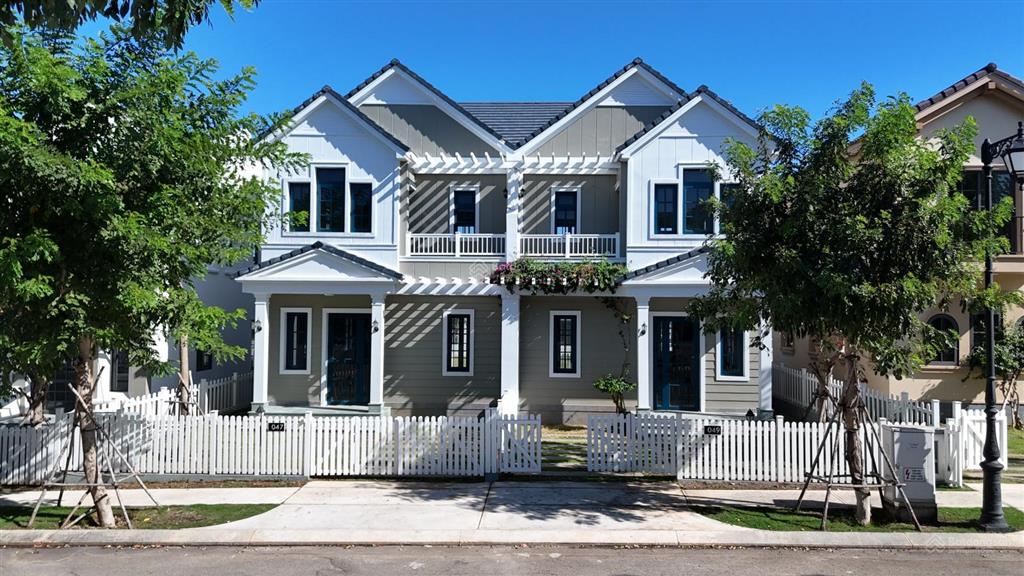 Hiếm có 1 căn song lập 200m2 ngay khu florida 3.3 đã nhận nhà 5 tỷ (25 triệu/m2)