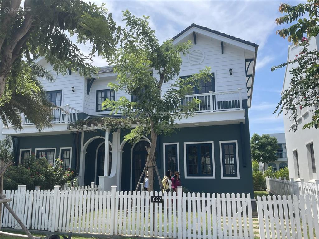Biệt thự song lập khu florida 3.3 đường 16m giá bán full 4.7 tỷ (bao hết thuế phí)0975 404 ***