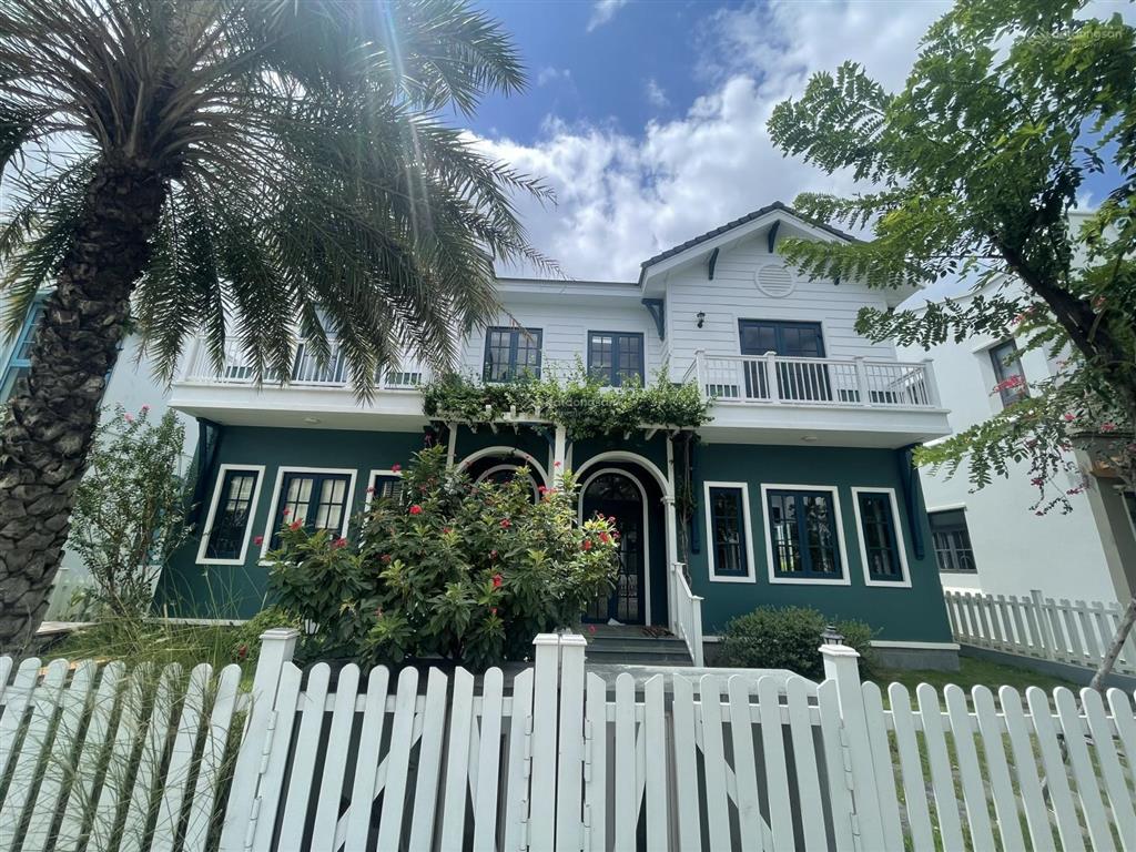 Biệt thự song lập khu florida 3.3 đường 16m giá bán full 4.7 tỷ (bao hết thuế phí)0975 404 ***