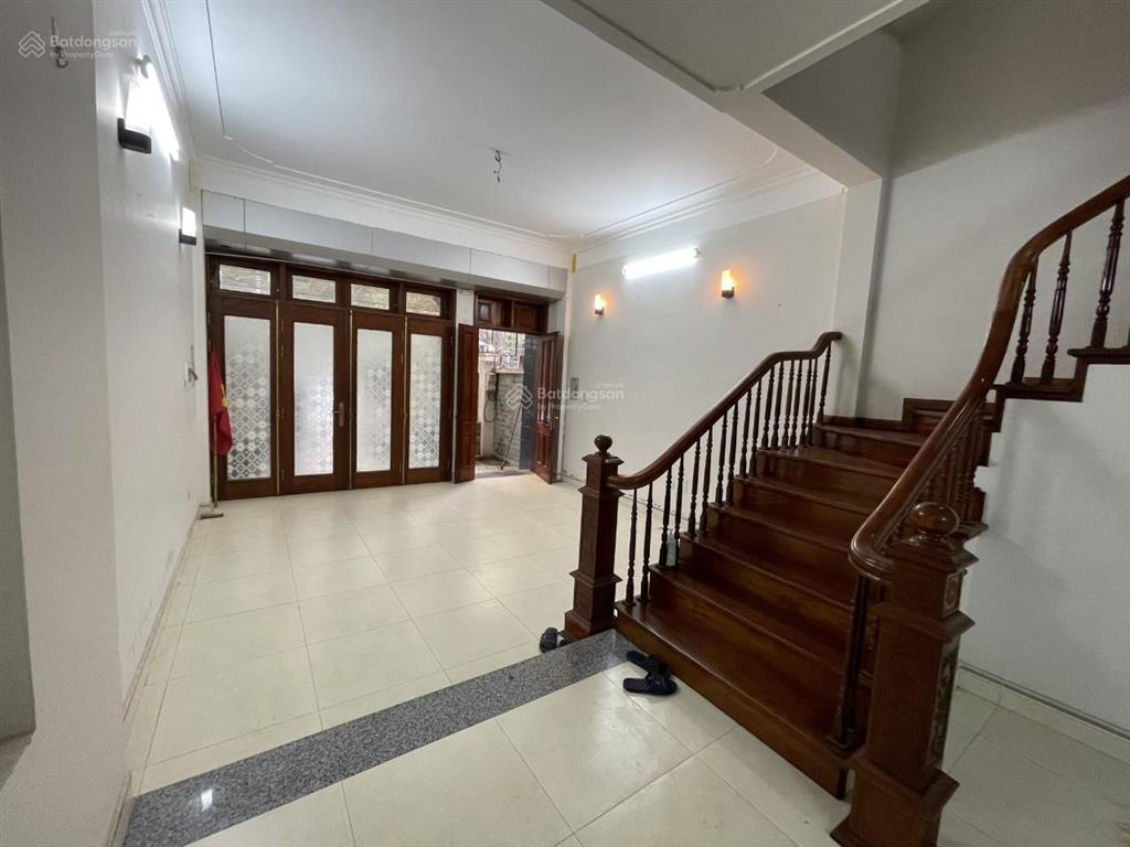 Cho thuê căn liền kề xây 4 tầng hoàn thiện đẹp ful đồ khu đô thị văn khê 18tr/ tháng  0904 333 ***