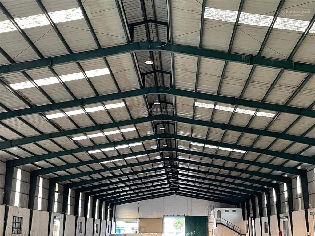 Cho thuê xưởng 4500m2  300tr/th thuận an 0907 838 ***