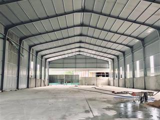 Cho thuê xưởng 900m2, 40 triệu/tháng, tân định, 0907 838 ***