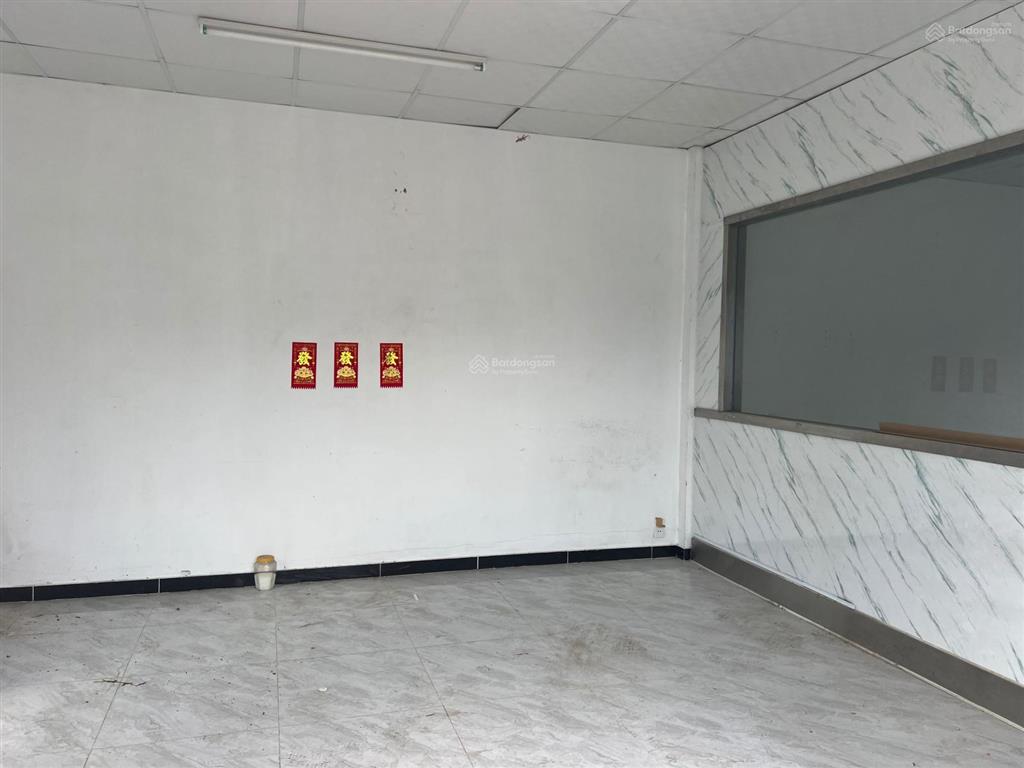Cho thuê xưởng 650m2, 25 triệu/th thuận an. 0907 838 ***