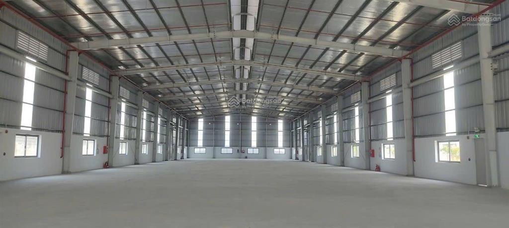 Cho thuê xưởng 3000m2 120tr, bình mỹ 0907 838 ***