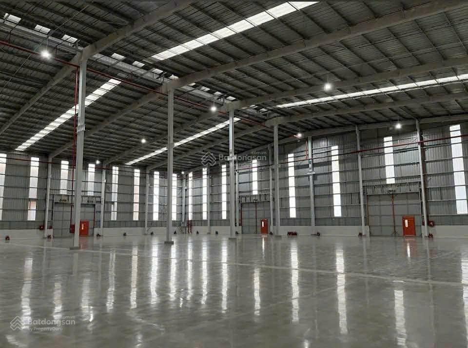 Cho thuê xưởng 15,000m2, 1 tỷ/tháng tân uyên, 0907 838 ***