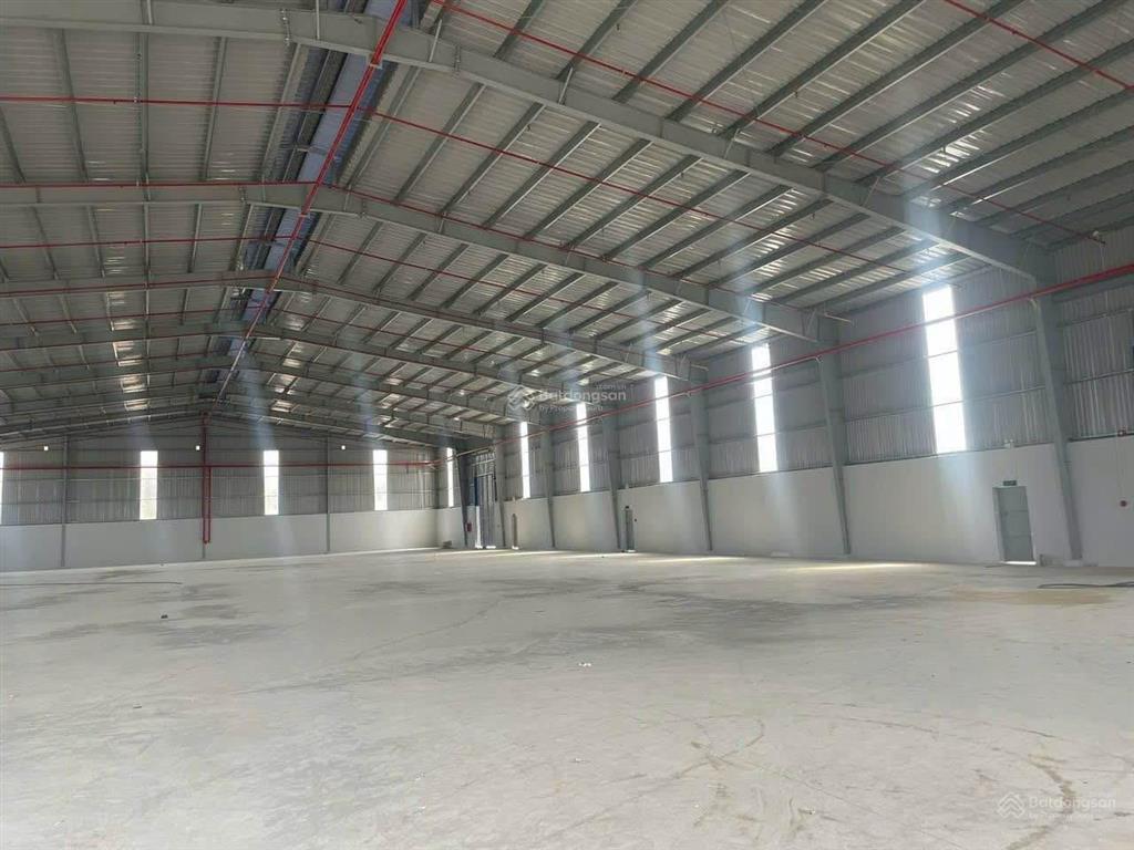 Cho thuê xưởng 2000m2 140tr thủ dầu một 0907 838 ***