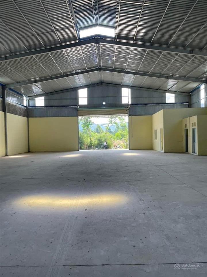 Cho thuê xưởng 1000m2 55 triệu tân uyên, 0907 838 ***
