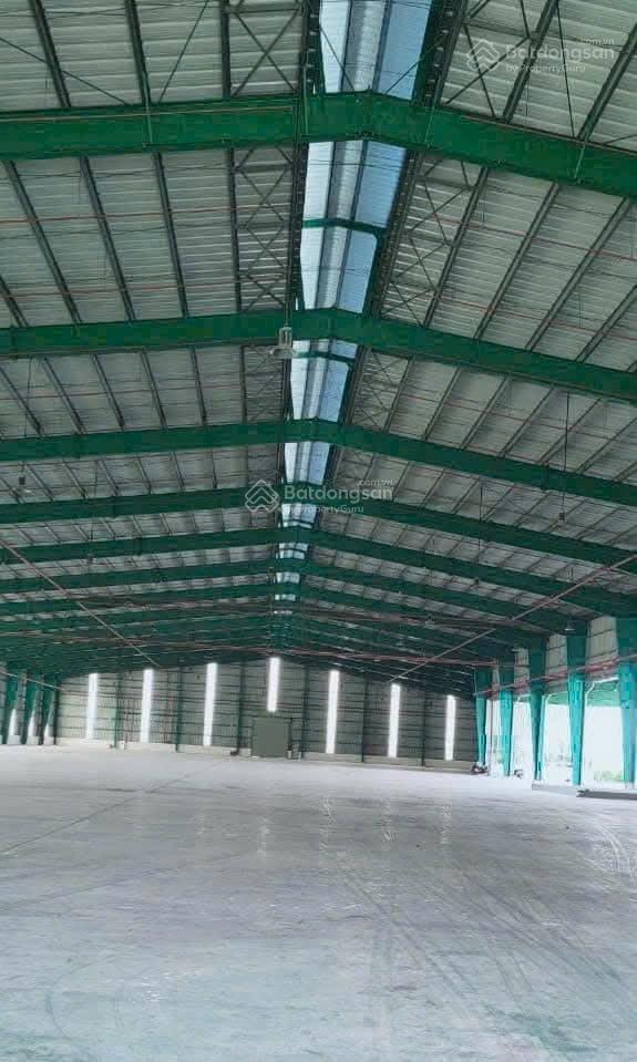 Cho thuê xưởng 5000m2 530tr, kcn long thành 0907 838 ***