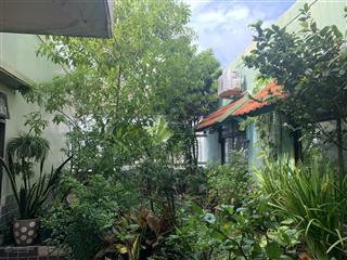 Cho thuê căn hộ lô b5, chung cư phường 3, q4, tp hcm, căn penhouse có vườn, thang máy, 60m2