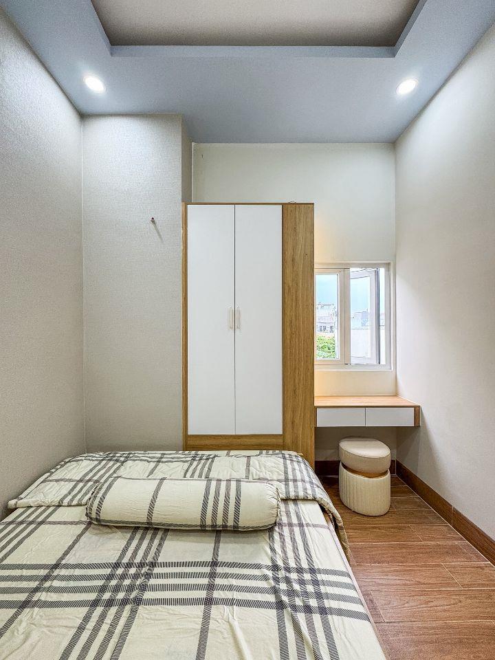 NHÀ MẶT TIỀN HẺM LIÊN TỔ 3-4 NGUYỄN VĂN CỪ - CÓ THỂ KINH DOANH