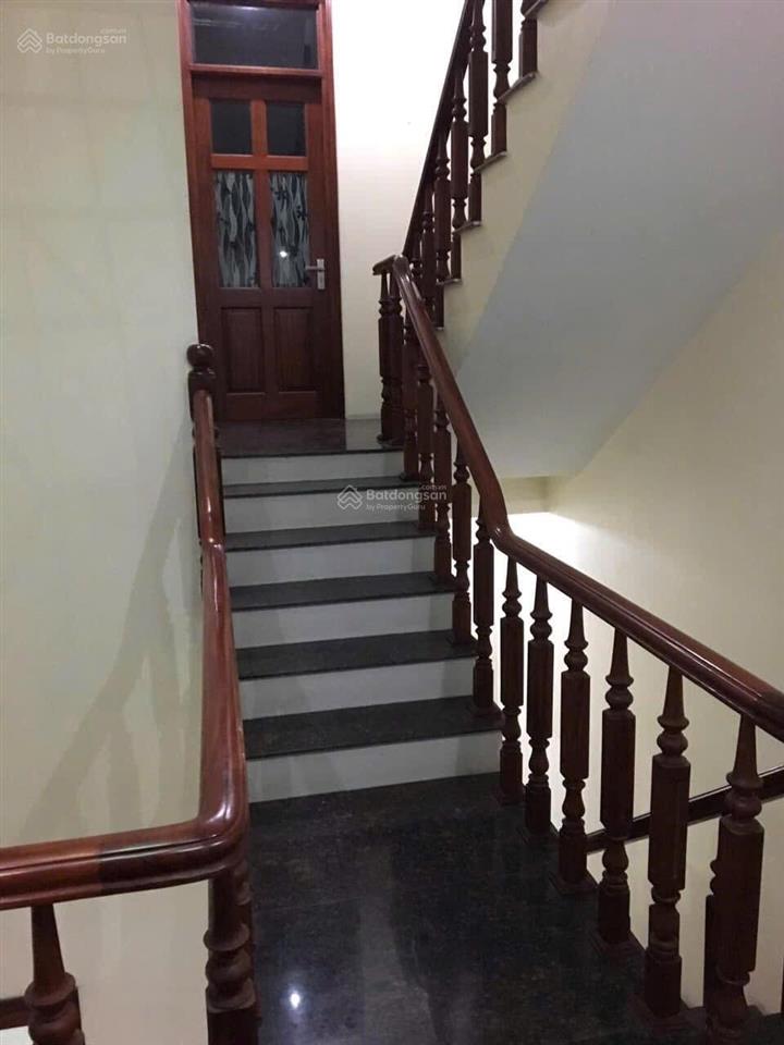 Chính chủ cần bán nhà mặt phố ngô gia tựlong biênhn,nhà 2 mặt thoáng,ngõ sau rộng 2m