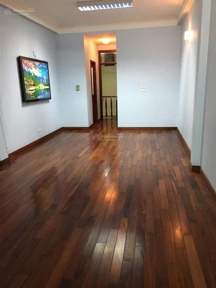 Chính chủ cần bán nhà mặt phố ngô gia tựlong biênhn,nhà 2 mặt thoáng,ngõ sau rộng 2m