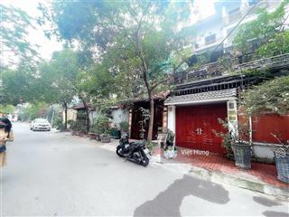 Chính chủ bán liền kề 147m2 phùng khoang, hà đông. mt 7m xây 5 tầng sân vườn rộng. vỉa hè ôto tránh