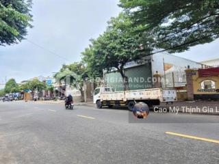 Bán đất mt huyền trân công chúa, đường 20m, dt 120m2 ngang gần 5m đẹp, kinh doanh văn phòng tốt