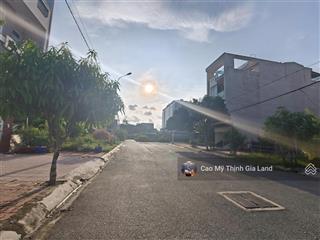 Bán lô đất trục chính 20.5m kđt chí linh, kđt sầm uất bậc nhất vũng tàu, sổ sẵn, giá chỉ 14 tỷ