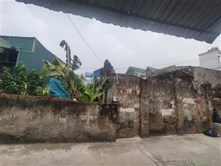 Bán mảnh đất tại thôn văn khê xã tam hưng, thanh oai hà nội, ngõ trước đất 4m, thông tứ tung