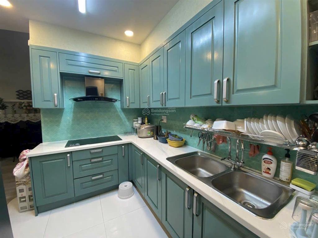 Bán căn hộ vstar, phú thuận, quận 7, giá 4,6 tỷ, 97m2  2pn  2wc. nhà full nt .  0923 137 ***