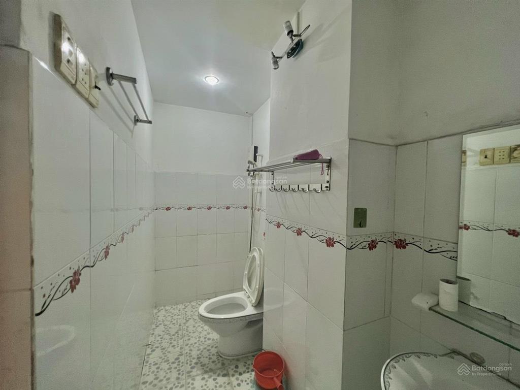 Cần bán chung cư an hoà quận 7  63m2  2pn  1wc. có tầng lửng, giá 2.2 tỷ.  0901 311 ***