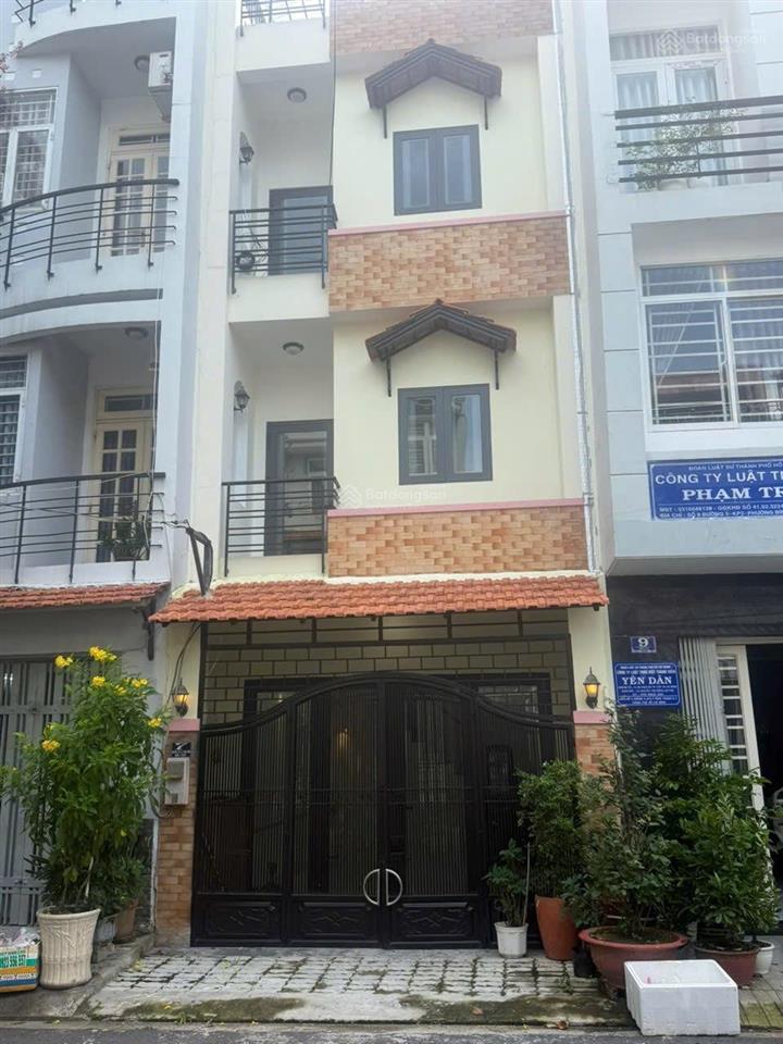 Bán nhà đường số 5 gần chợ lý phục man q7 1 trệt 2 lầu sân thượng. 4pn. giá 10,5 tỷ.  0923 137 ***