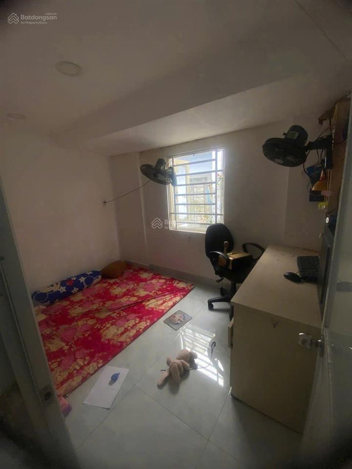 Bán nhà sổ riêng. hẻm 39 lưu trọng lư. 1 trệt + 1 lầu. 2pn + 2wc. giá 3,990 tỷ.  0901 311 ***