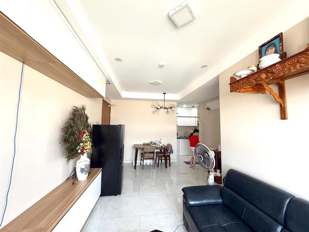 Chính chủ cần cho thuê căn hộ chung cư felisa riverside, bến bình đông , p 10 , q8
căn  2pn  1wc