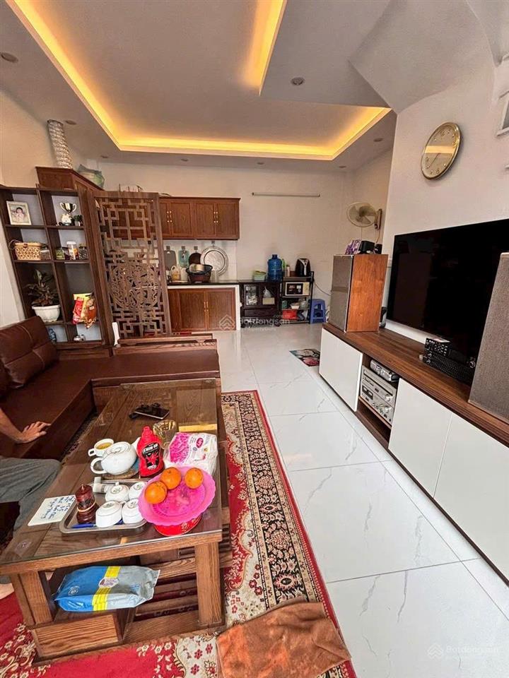 Ngọc thụy, gần mipec long biên 39m², 4 tầng, 7 phòng thu nhập 17tr/tháng, chỉ 4.95 tỷ (tl)