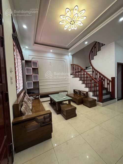 Phố lý nam đế ô tô đỗ cửa ngõ thẳng cách phố 40m 65m2 mt 6m 4 tầng giá chỉ 21 tỷ