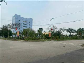 Siêu phẩm tuần châu  đất view biển  phân lô biệt thự, xây khách sạn nhà hàng cực đẹp