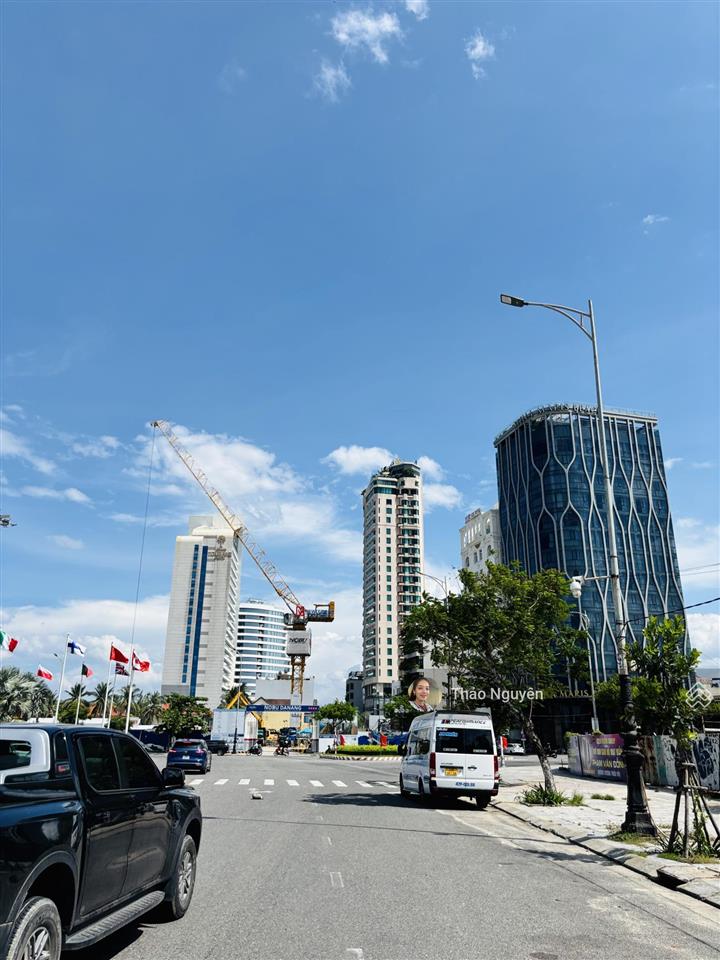 Hiếm góc 2 mặt tiền hồ nghinh phạm văn đồng 1000m2 đất ở lâu dài