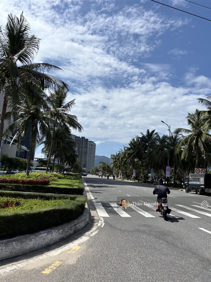 Hơn 500m2 đất biển mặt phố nguyễn công trứ, giá đầu tư chỉ 140 tr/m2  xây dựng cao tầng