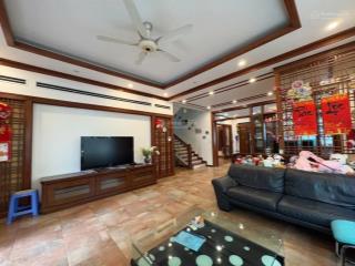 Siêu phẩn biệt thự vườn đào diện tích 235m2 6 tầng mặt tiền 15m giá 129 tỷ .