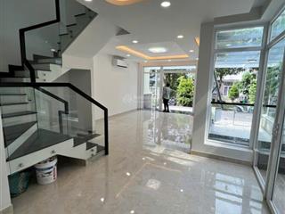 Cho thuê biệt thự tại jamona bùi văn ba  quận 7