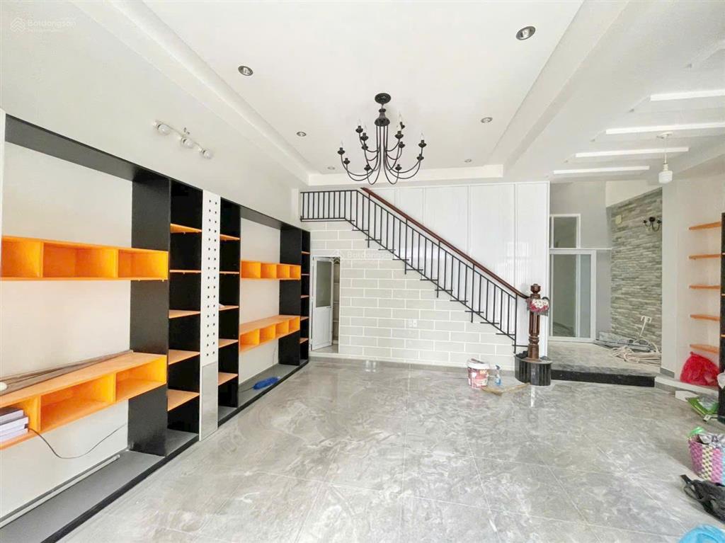 Biệt thự mini cho thuê tại tân quy làm vp, công ty, nhà ở