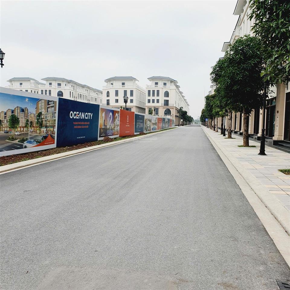 Cắt lỗ bán gấp! biệt thự đơn lập ocean park 3, dt 260m2, xây 470m2, mt 30m  đối diện biển 13ha