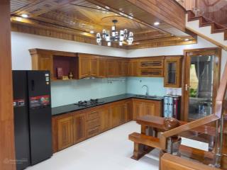 Tìm đâu ra căn nhà 3 tầng la phong gỗ xịn full nội thất khu hoà liên  liên chiểu giá 4tỷ350