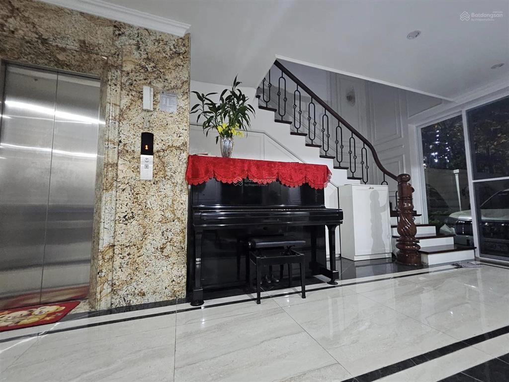 Giảm 5 tỷ  bán gấp nhà kđt định công  90m2 x mt 5m x 5 tầng thang máy  đường hè 13.5m