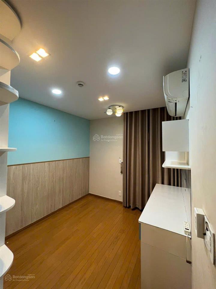 Bán nhanh căn hộ 3pn129m2 sky center  giá tốt 9.6 tỷ