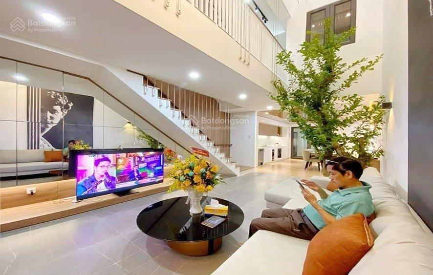 Cho thuê nhà hẻm xe tải 339/nguyễn đình chiểu, quận 3  hẻm thông ra võ văn tần