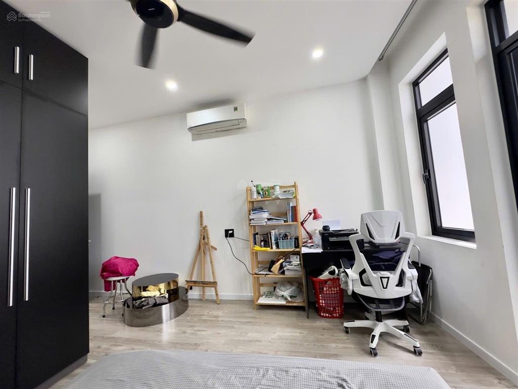 Bán nhà đẹp quận 10, 4 tầng nở hậu 11m, 4pn, 5wc, 70m2 nhỉnh 10 tỷ tl