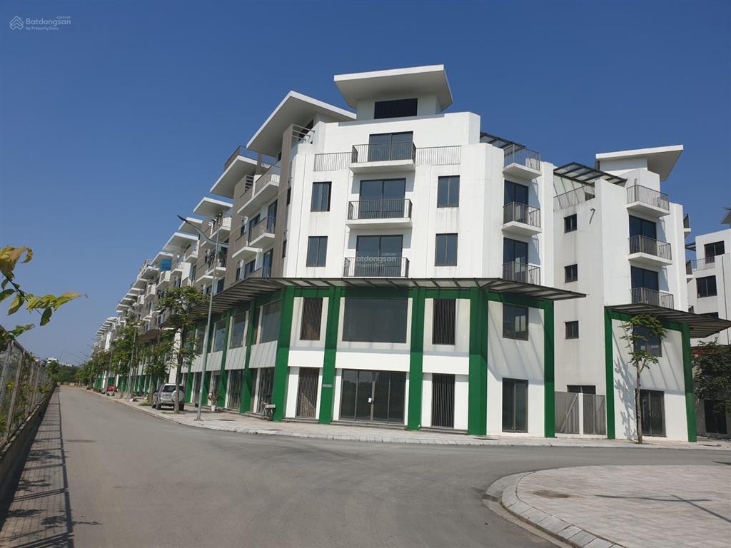 Chính chủ cần bán căn shophouse vị trí đẹp giá rẻ, 100m2, mặt tiền 6,2m,  0986 664 ***