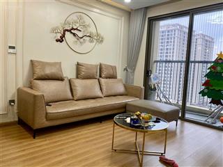 Bán căn góc 3pn tòa v1 tầng trung bc đông nam  full nội thất chỉ xách vali vào ở  giá 8.2 tỷ