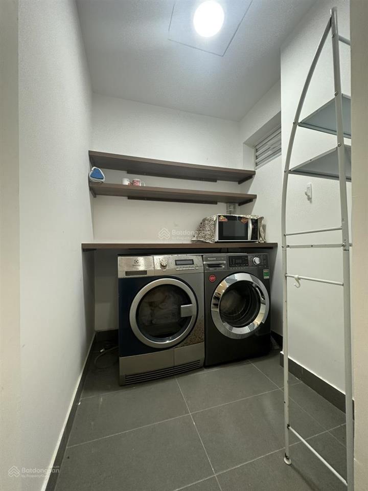 Bán căn hộ 2 phòng ngủ tại chung cư sơn trà ocean view đã có sẵn sổ hồng lâu dài