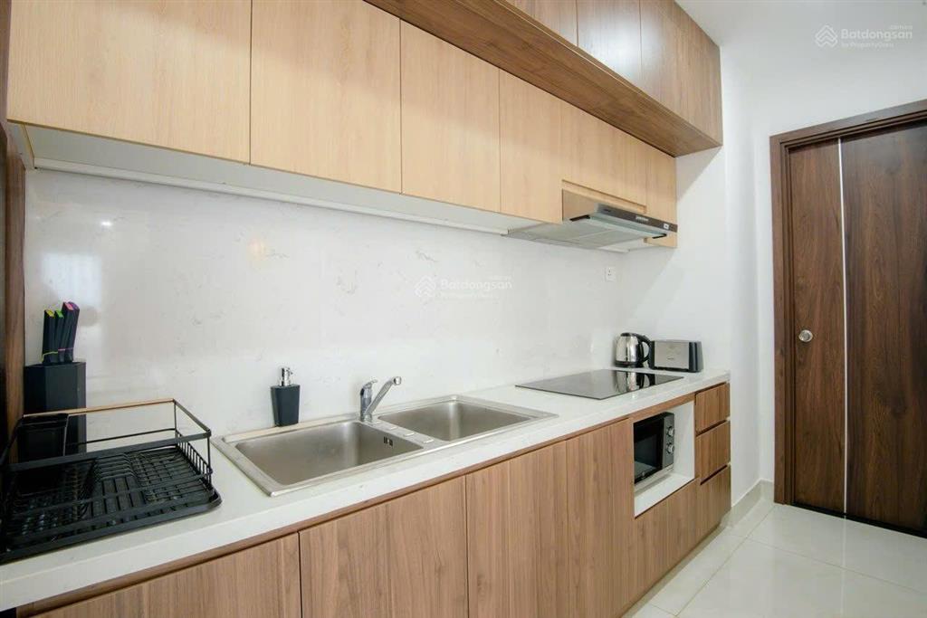 Cho thuê căn hộ sơn trà ocean view 2 phòng ngủ, 2 nhà vệ sinh đẹp