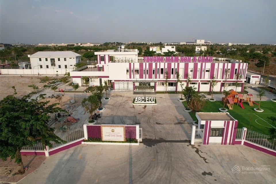 Chính chủ bán lô góc siêu víp d2d sân bay long thành
