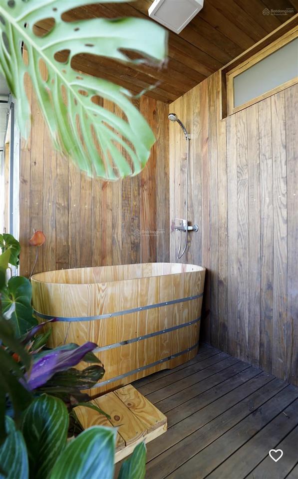 Bán lỗ giảm 50% căn nhà có sân vườn hồ bơi yên tĩnh  đà lạt